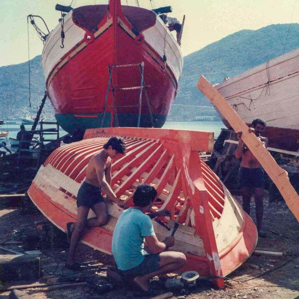 Αρχείο Ναυπηγείου Μανωλέσκου διαμέσου του Δικτύου Αρχιπέλαγος