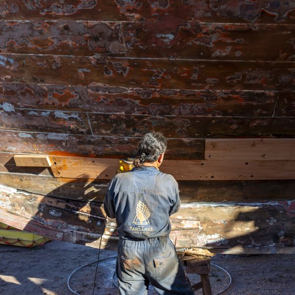 4c6dbc98-f1ae-463b-89b1-7b61a8ff3f50